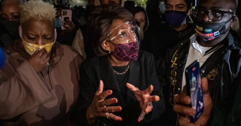 Dem Maxine Waters Incites Violence